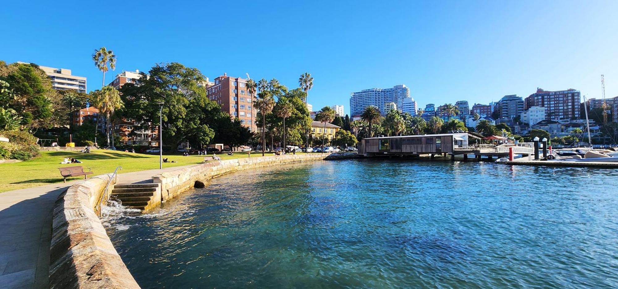 Apartment Expansive Harbour Views